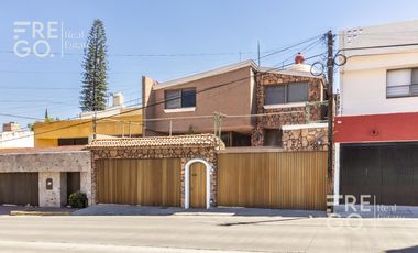 Terreno en venta en Colomos Providencia, Guadalajara