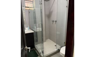 CLAYTON / 420M / 4 HABITACION / 3 NIVELES / 2 PARKING / LINEA BLANCA