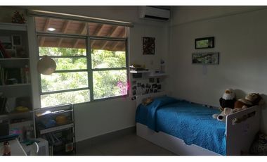 CLAYTON / 420M / 4 HABITACION / 3 NIVELES / 2 PARKING / LINEA BLANCA