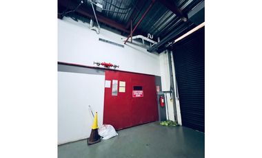 BODEGA EN VENTA JUAN DIAZ