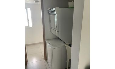 Alquiler: 3 habitaciones en Edificio Tee One, al lado del Parque Omar