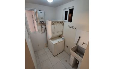 ALQUILER DE APARTAMENTO EN VERSALLES VACIO