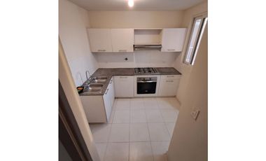 ALQUILER DE APARTAMENTO EN VERSALLES VACIO