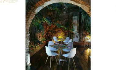VENTA LOCAL COMERCIAL EN CASCO ANTIGUO