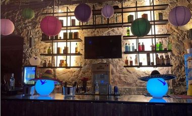 VENTA LOCAL COMERCIAL EN CASCO ANTIGUO