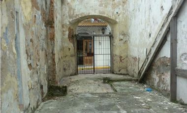 VENTA LOCAL COMERCIAL EN CASCO ANTIGUO