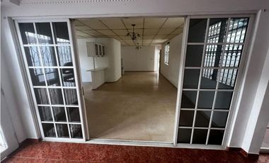 VENTA DE CASA EN VILLA LUCRE LAS QUINTAS II