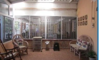 VENTA DE CASA EN JUAN DIAZ URB. ALTOS DE VILLALOBOS