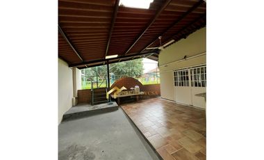 VENTA CASA EN BRISAS DEL GOLF REMODELADA