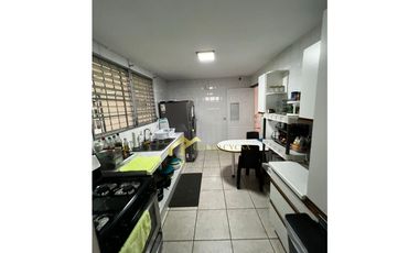 VENTA CASA EN BRISAS DEL GOLF REMODELADA