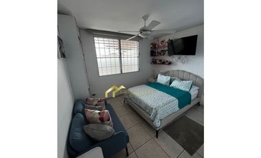 VENTA CASA EN BRISAS DEL GOLF REMODELADA