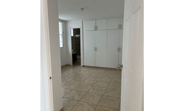 ALQUILER CASA EN BRISAS DEL GOLF ARRAIJAN