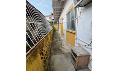 VENTA DE CASA EN LOCERIA VACIA