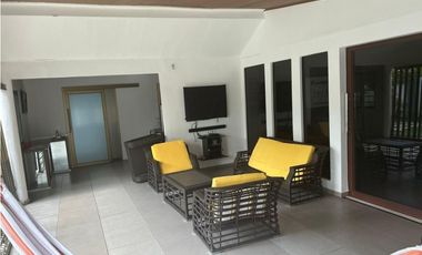 VENTA DE CASA EN PARQUE LEFEVRE