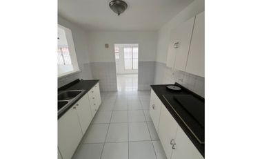 CASA EN VENTA EN BRISAS DEL GOLF