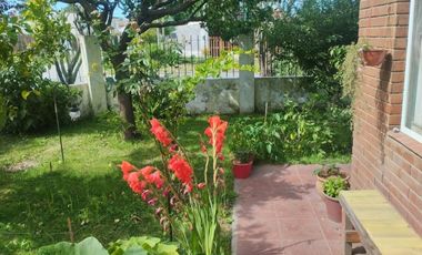 CASA 3 AMB GARAGE ZONA AEROPARQUE