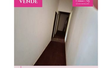 Terreno con casa a demoler o reciclar