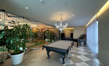 VENTA Suite con balcón vista frontal. Edificio OH- Gonzáles Suárez. CW