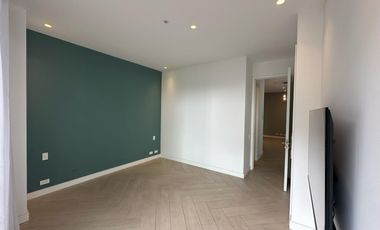 VENTA Suite con balcón vista frontal. Edificio OH- Gonzáles Suárez. CW