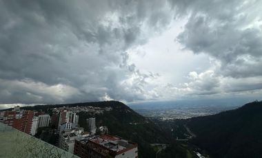 VENTA Suite con balcón vista frontal. Edificio OH- Gonzáles Suárez. CW