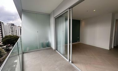 VENTA Suite con balcón vista frontal. Edificio OH- Gonzáles Suárez. CW