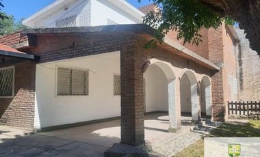 Alquiler Temporario frente al río Mina Clavero 00317