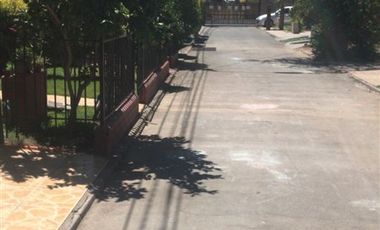 Casa en Arriendo en Calle Larga