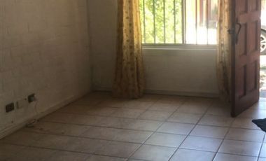 Casa en Arriendo en Calle Larga