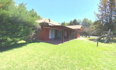 Casa en Arriendo en Camino El Rosario