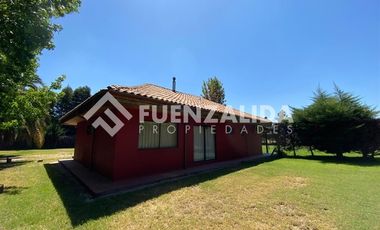 Casa en Arriendo en Camino El Rosario