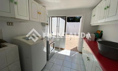 Casa en Arriendo en Camino El Rosario