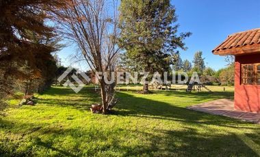 Casa en Arriendo en Camino El Rosario