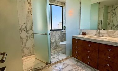 Venta moderno departamento Club de Golf Bosques 4/5 recamaras