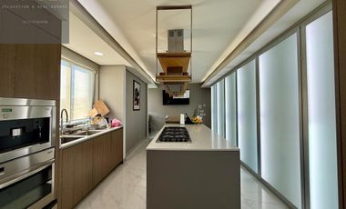 Venta moderno departamento Club de Golf Bosques 4/5 recamaras