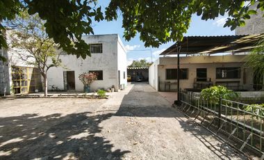 TERRENO, TALLER,  LOCALES, DEPAS Y CASA EN VENTA EN UNA MISMA PROPIEDAD!