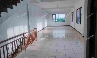 Di Sewa kan Ruko Raya Kenjeran