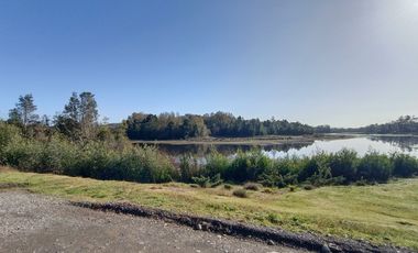 PARCELA CON ORILLA DE RÍO VALDIVIA, CONDOMINIO