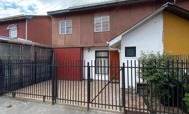 SE ARRIENDA CASA EN SECTOR LAGUNILLA 4 CORONEL