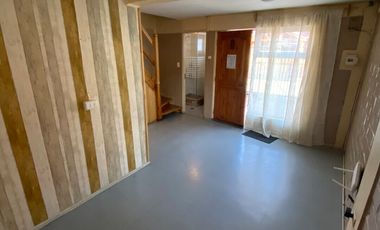 SE ARRIENDA CASA EN SECTOR LAGUNILLA 4 CORONEL