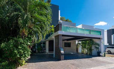 Casa en venta en Residencial Cumbres