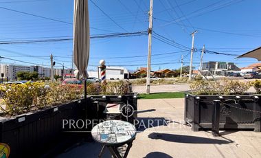 Arriendo Local Comercial en Avenida Cuatro Esquinas, Sector  San Joaquín