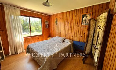 Tres casas en exclusivo condominio Santa Helena