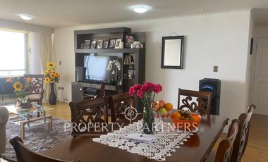 Venta departamento con vista panorámica en edificio Club de Yates