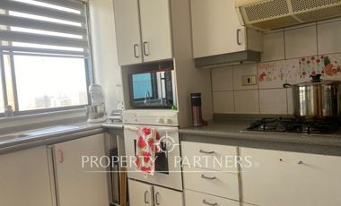 Venta departamento con vista panorámica en edificio Club de Yates