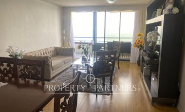 Venta departamento con vista panorámica en edificio Club de Yates