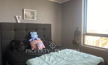 Venta departamento con vista panorámica en edificio Club de Yates