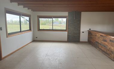 Arrienda casa en condominio de Villarrica.