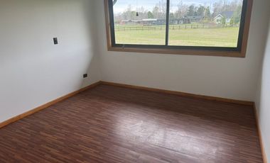 Arrienda casa en condominio de Villarrica.