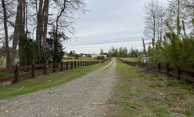 Arrienda casa en condominio de Villarrica.