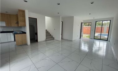 CASA NUEVA EN VENTA EN CONDOMINIO ZONA JIUTEPEC